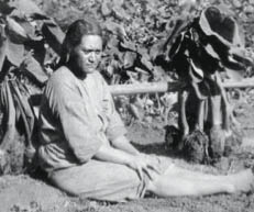 photo of a Hawaiian wahine